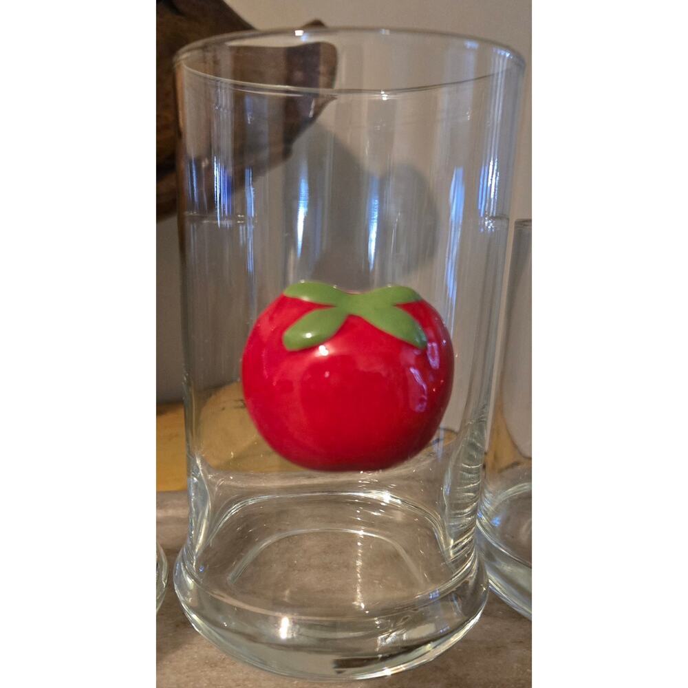 VTG Bloody Mary Set of Three Raised Tomatoes Glasses - Picture 5 of 6